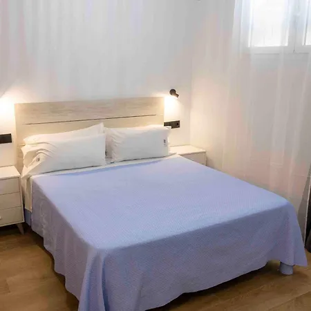 Mira San Basilio דירה *